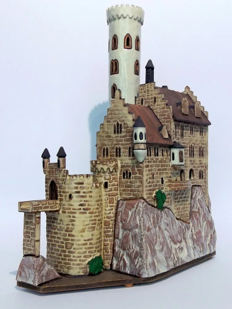 Castles — Model ALB-01