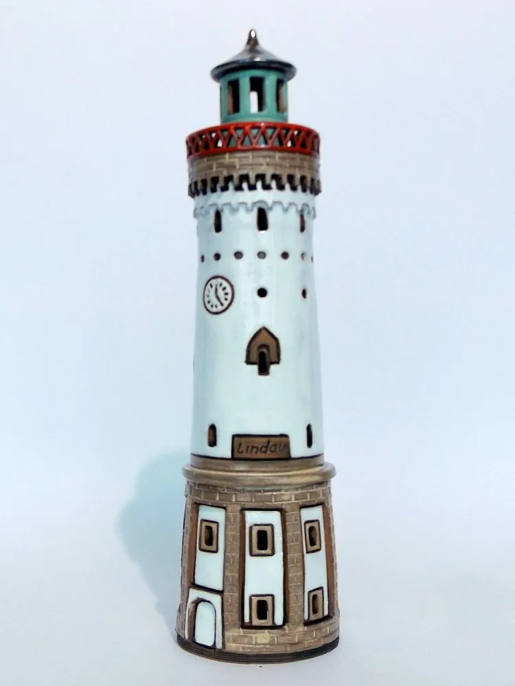 Lighthouses — Model LIN-03
