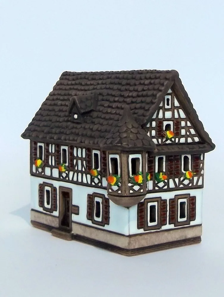 Eifel — Model MON-01M